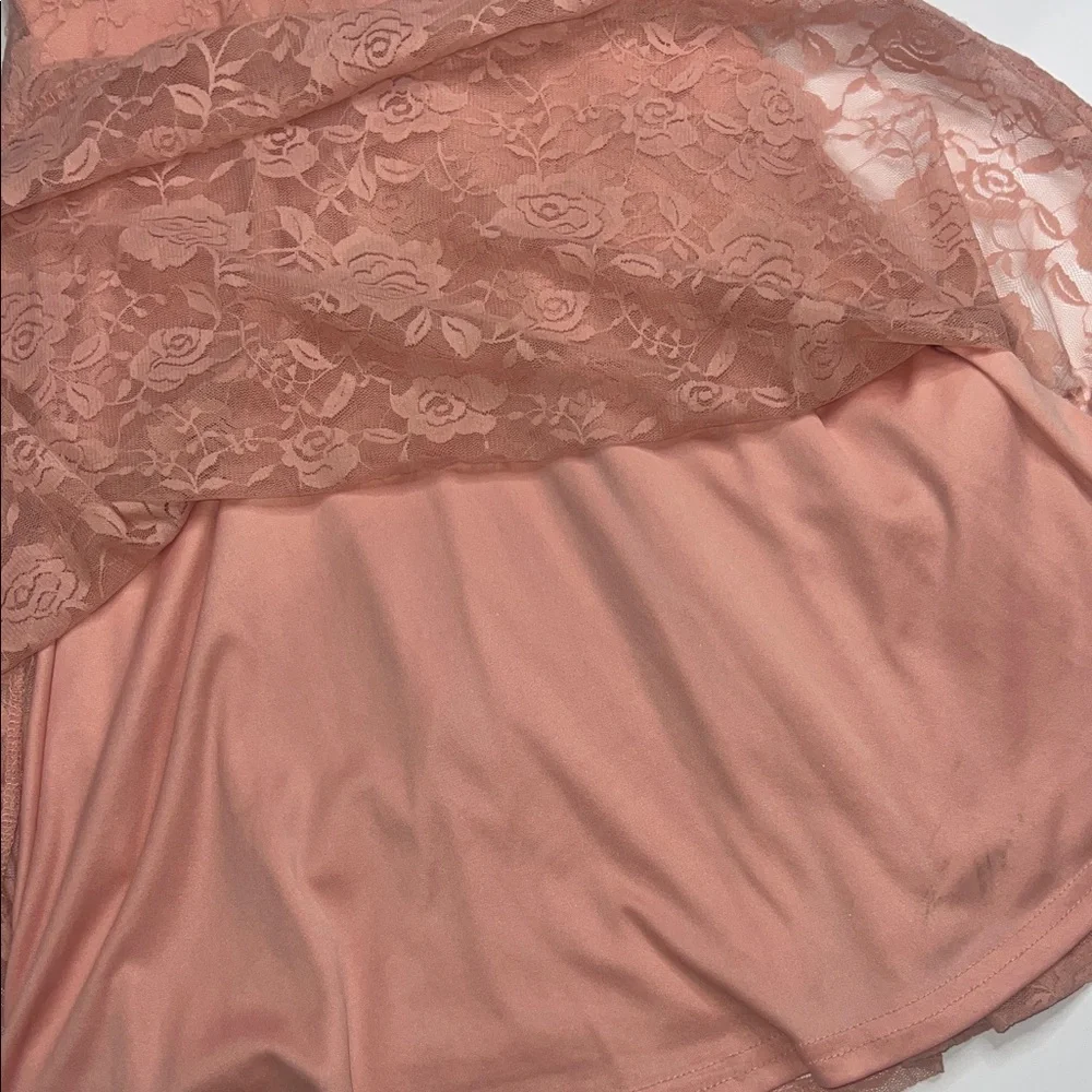 Elegant Lace Midi Dress in Peach - Picture 10 of 11